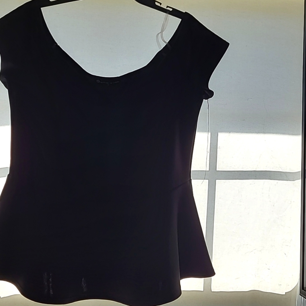 Pethlam Off shoulder top